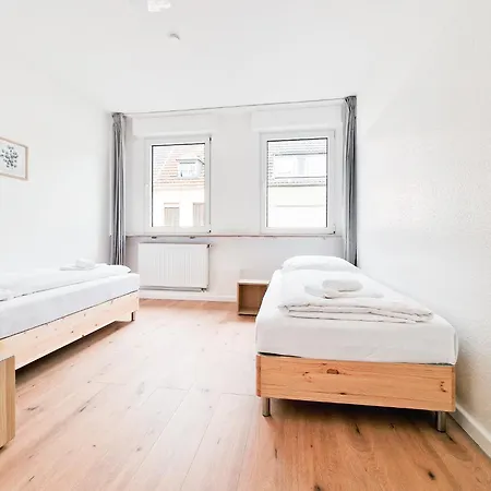 Raj Living - 4 - 25 Min Zur Messe Dus Krefeld