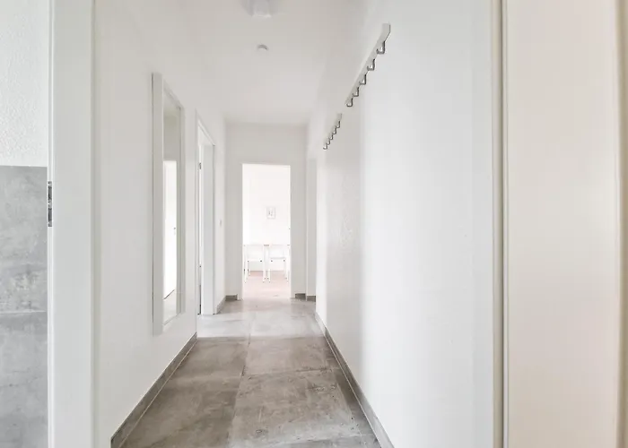 Tolstov - 4 - 25 Min Zur Messe Dus Lejlighed *